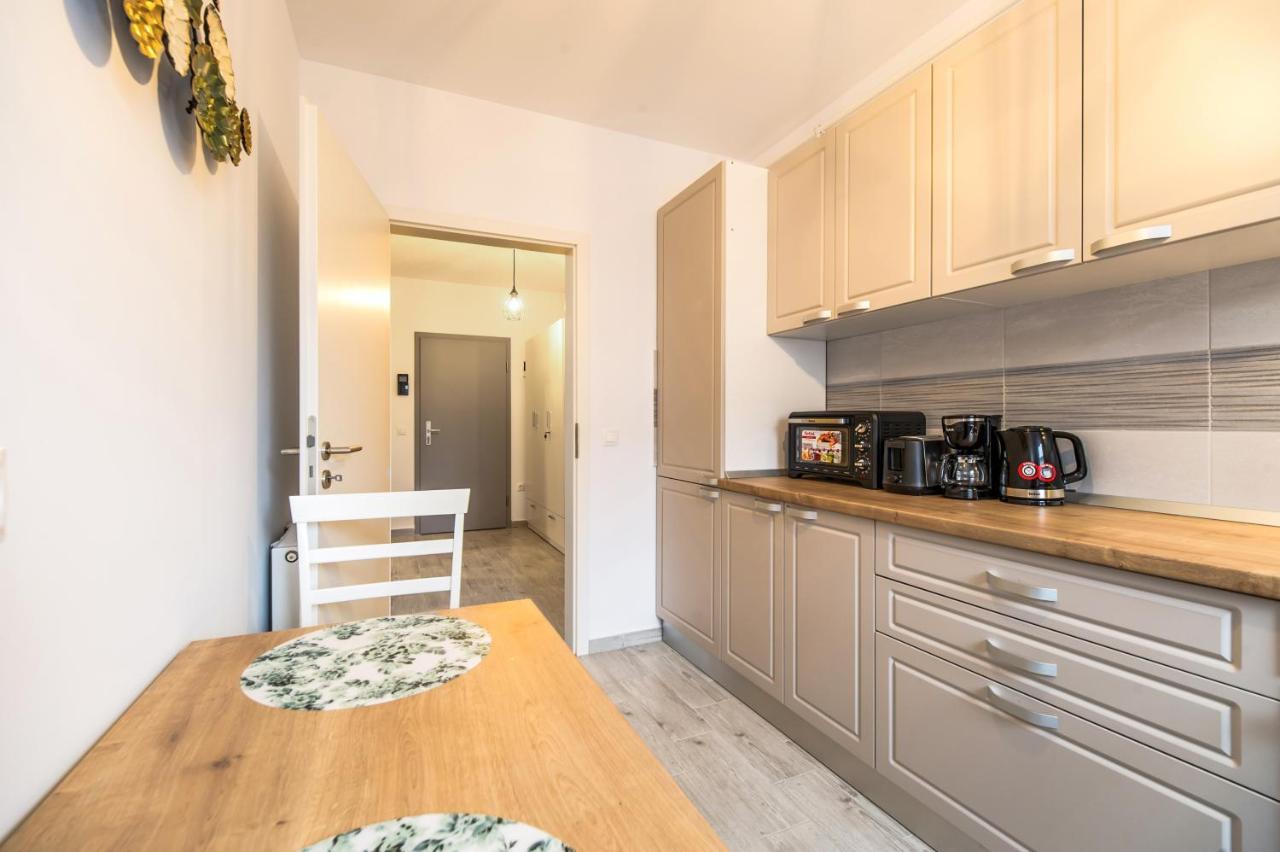 Apartament Smarald Braşov Exteriör bild