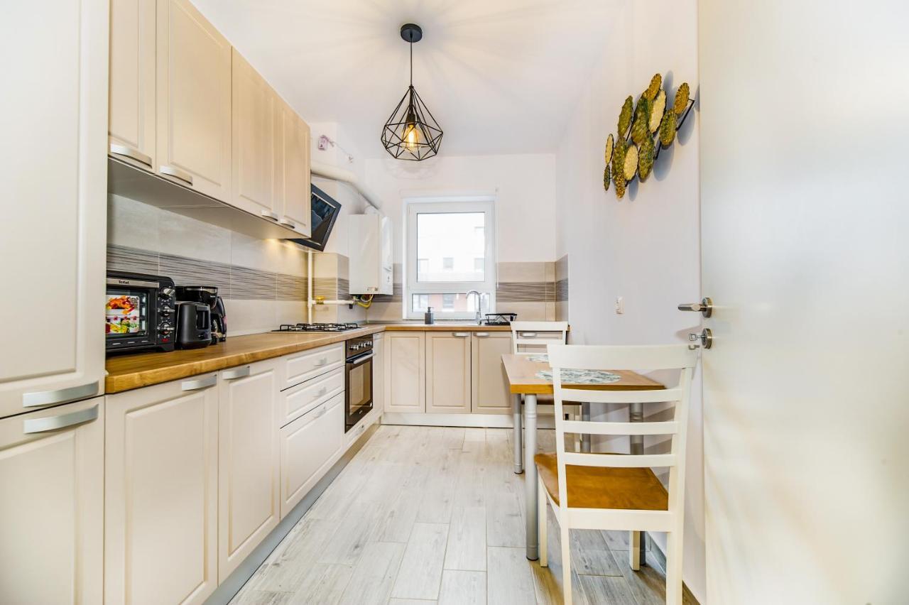 Apartament Smarald Braşov Exteriör bild
