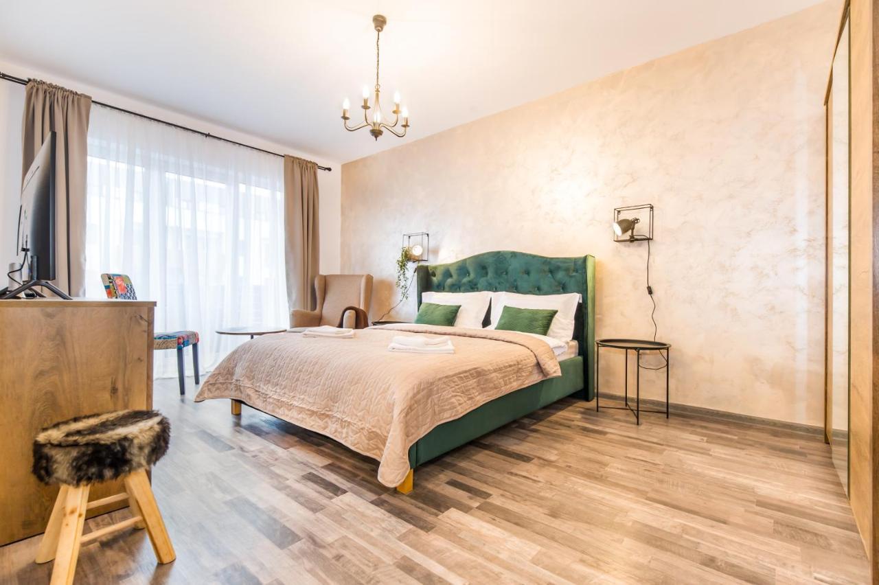 Apartament Smarald Braşov Exteriör bild